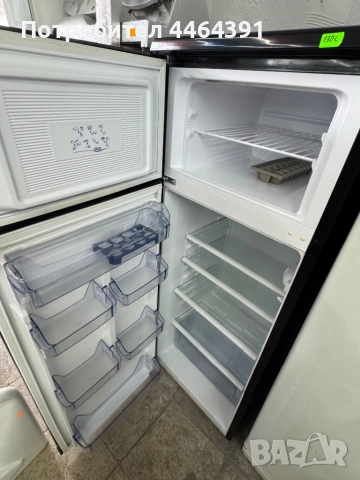 Хладилнек с фризер Finlux , снимка 4 - Хладилници - 54227303