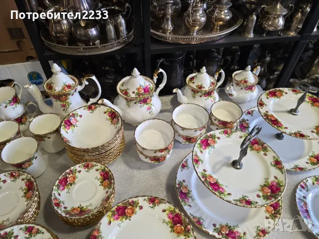 Колекционерски порцелан  - Royal Albert Old Country Rouses!
, снимка 17 - Други ценни предмети - 47210111