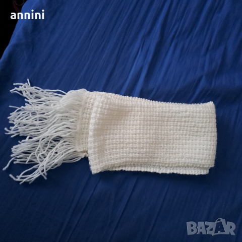 дамски  шалове  различни  цветове плетени ръчно  вълна, снимка 3 - Спортна екипировка - 37768154