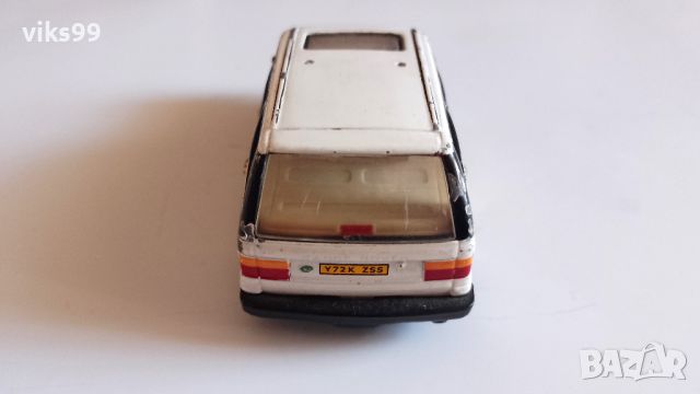 RANGE ROVER 4.6 HSE POLICE Hongwell 1:43, снимка 3 - Колекции - 45886751