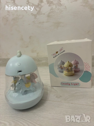 Музикална лампа карусел с променящи се светлини