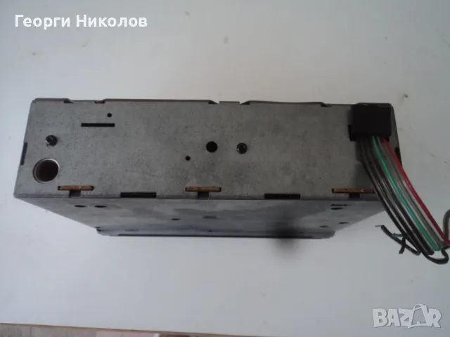 Philips радиокасетофон за кола, снимка 4 - Аксесоари и консумативи - 47184781