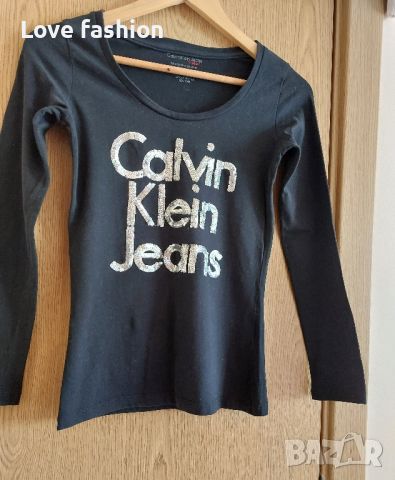 Оригинална черна блуза Calvin Klein Jeans , снимка 2 - Блузи с дълъг ръкав и пуловери - 45112240