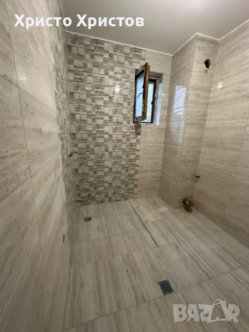 Майстор за баня – лепене на плочки, фаянс, теракот, герунг – Варна, снимка 14 - Ремонти на баня - 48917149