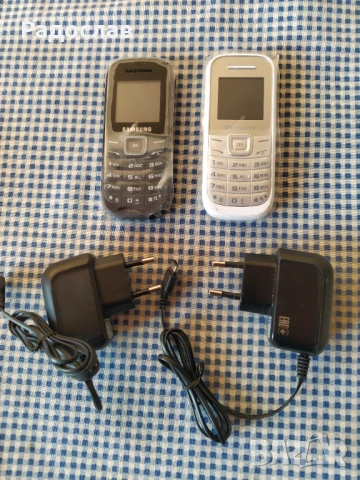 SAMSUNG  нови телефони с копчета 