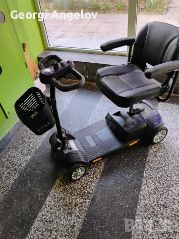 електрически скутер