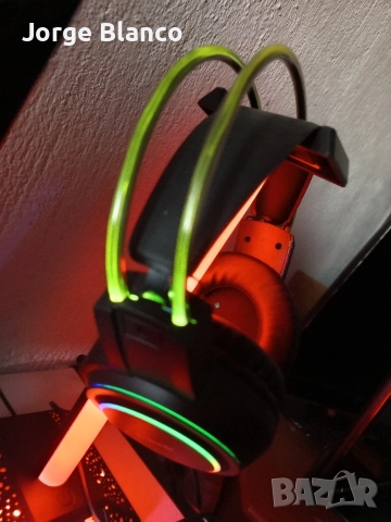 Компютър с всички аксесоари , снимка 8 - Геймърски - 52725110