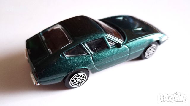 Ferrari 365 GTB 4 1968 Daytona Green Bburago 1:43, снимка 5 - Колекции - 46801471