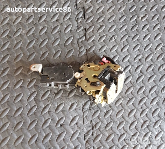 Механизъм за заключване на задна дясна врата за Subaru Legacy (2001) 9729