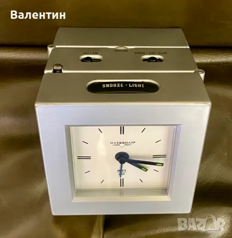 Винтидж радио часовник будилник MARKSMAN CUBE 3, снимка 4 - Друга електроника - 50334077