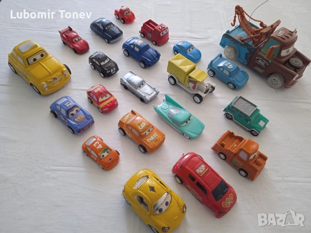 Продавам автомобилчета, снимка 3 - Коли, камиони, мотори, писти - 53901179