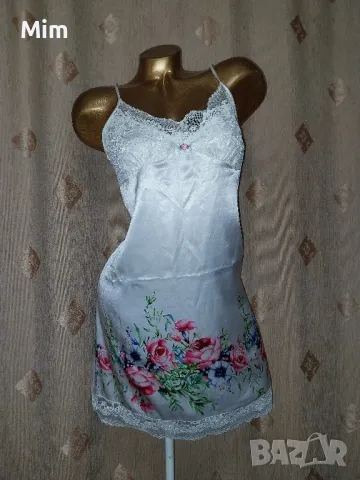 Mia-amore S/M  Сатенена бяла нощница на големи рози