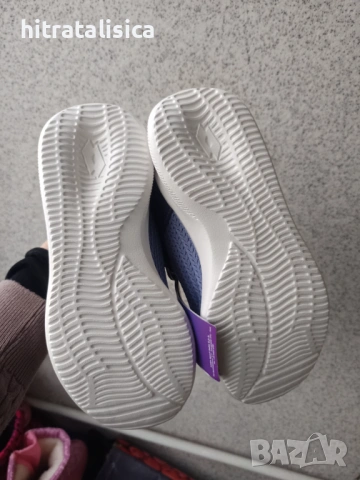 Детски маратонки Lotto 33номер, снимка 4 - Детски маратонки - 53409750