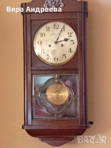 Продавам стенен часовник Густав Бекер , снимка 1