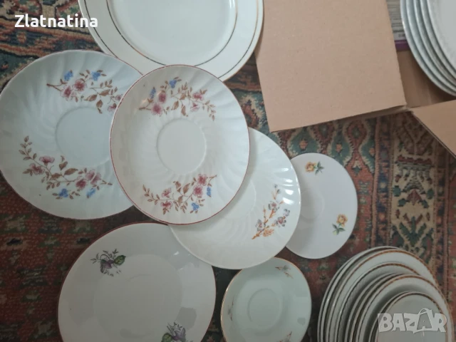 Голям лот български чинии, снимка 4 - Чинии - 51293118