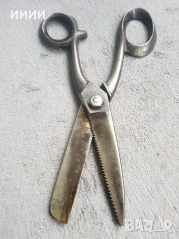 Ножица шивашка стара, снимка 3 - Антикварни и старинни предмети - 53425826
