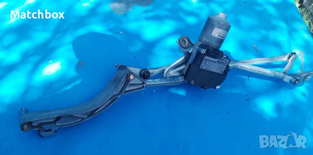 Моторче предни чистачки  Мерцедес W211 , снимка 2 - Части - 50032964