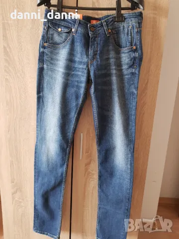 Дамски дънки размер W32/ L34, снимка 5 - Дънки - 49359475