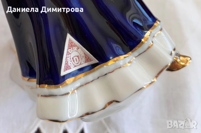 Дама, Royal Dux Bohemia, снимка 6 - Статуетки - 54288429