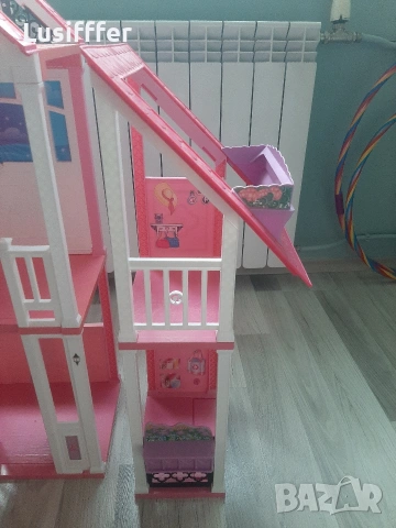 Оригинална къща за кукли Barbie, с аксесоакри, снимка 5 - Кукли - 53843653