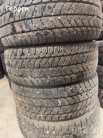 4бр.зимни гуми 215/65/16C Semperit, снимка 11 - Гуми и джанти - 53213327