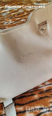 Продавам дамски чанти естествена кожа , снимка 7 - Чанти - 54207278