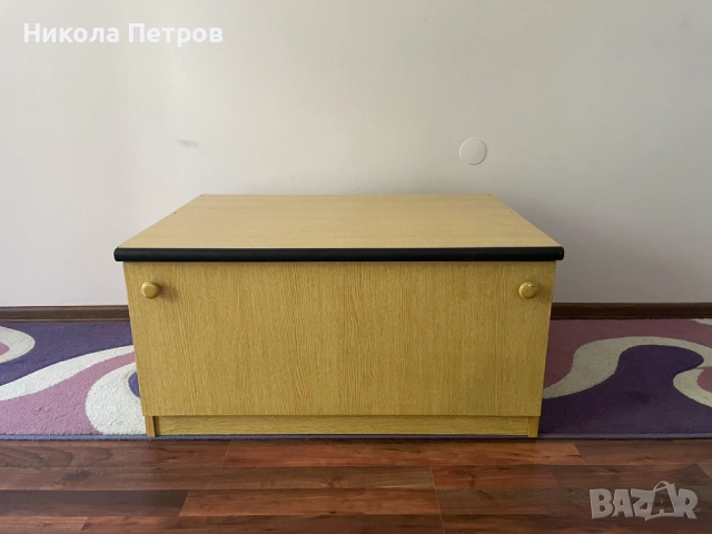 Шкафче тип ракла 