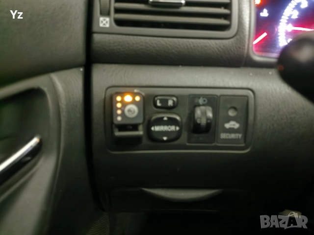 Продавам Тойота Корола 2005г. 1.4 vvti цялата или на части, снимка 2 - Автомобили и джипове - 52111031