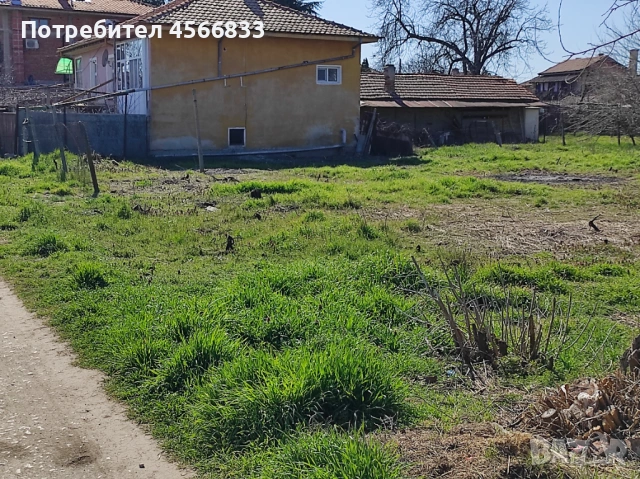 Продава урегулиран поземлен имот с отлична локация в гр. Съединение