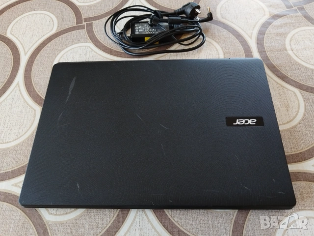 Лаптоп Acer Aspire ES1-731, снимка 2 - Лаптопи за дома - 54004788