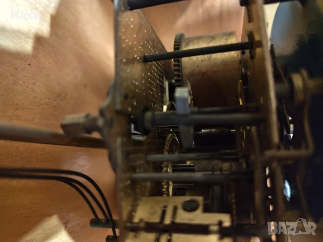 Руски механичен часовник , снимка 4 - Антикварни и старинни предмети - 52832752