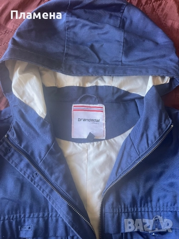 Синя парка, яке от Норвегия хс с , снимка 2 - Якета - 52176646
