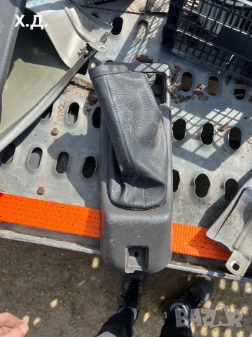 Конзола скоростен лост и ръчна Фиат Пунто 1999г 