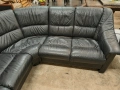 Ъглов диван от естествена кожа , снимка 3
