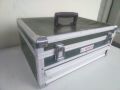 BOSCH алуминиев куфар с чекмедже за инструменти.  Има няколко броя  дунапрен за уплътнение на инстру, снимка 12