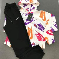 Дамски Екипи NIKE , снимка 9 - Спортни екипи - 45404085