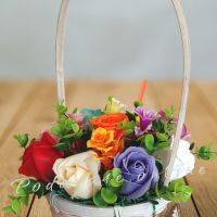 Ръчно изработена кошничка с ароматни сапунени рози Идеален подарък за всеки повод , снимка 2 - Декорация за дома - 43338415