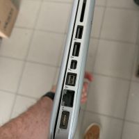 MacBook Pro, снимка 2 - Лаптопи за работа - 45314255