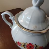 Порцеланов чайник, латиера ,захарница, снимка 4 - Сервизи - 45845218
