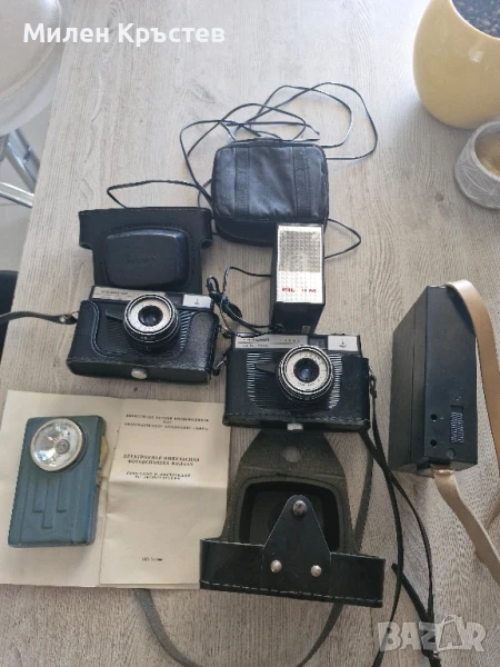 Фотоапарати със светкавица, бонус батерия. , снимка 1