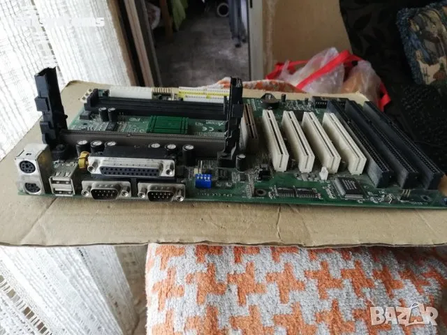 Дънна платка Acorp 6BX67 Slot 1 CPU+RAM, снимка 1