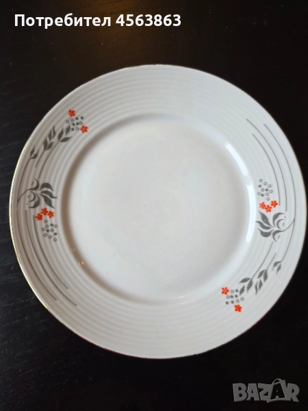 Десертни/ салатни чинии, снимка 1