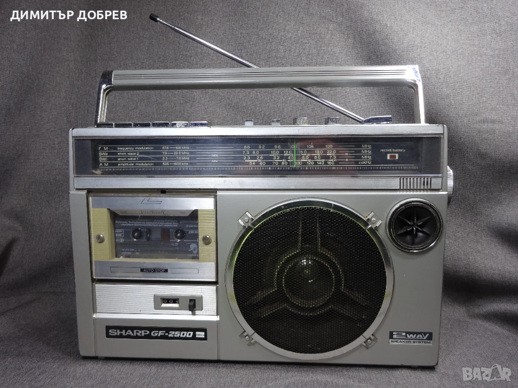 СТАР РЕТРО РАДИО КАСЕТОФОН SHARP GF-2500Z JAPAN BOOMBOX, снимка 1