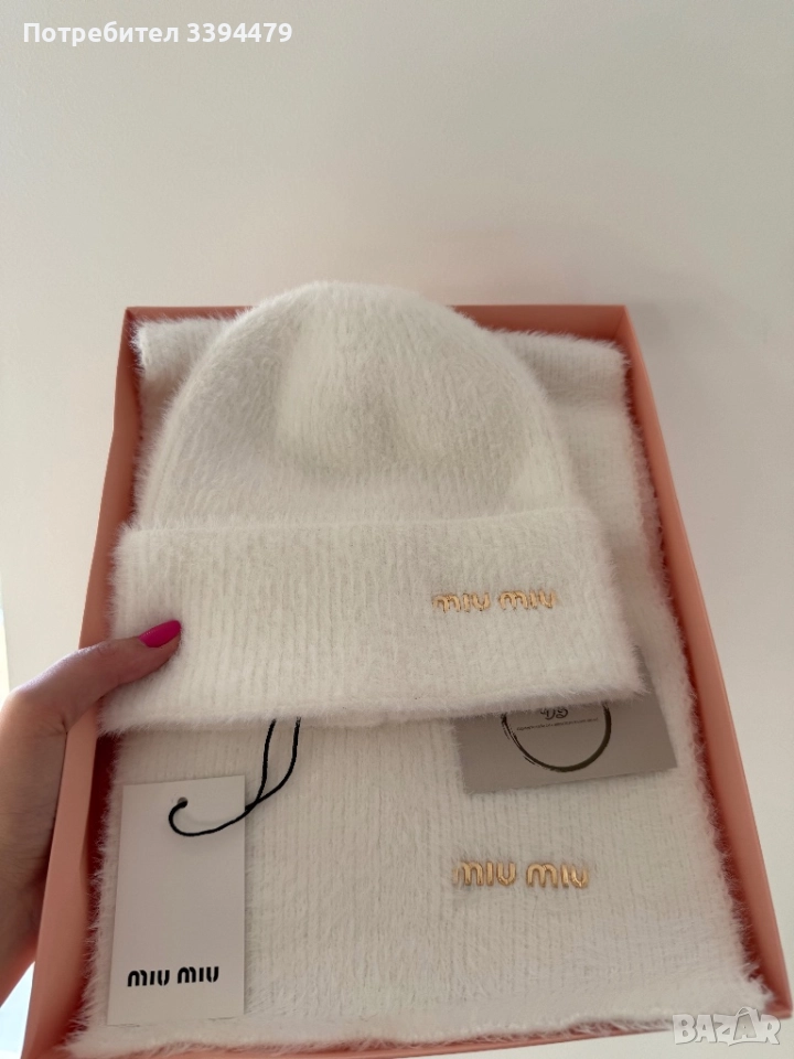 Комплект шапка и шал Miu miu, снимка 1