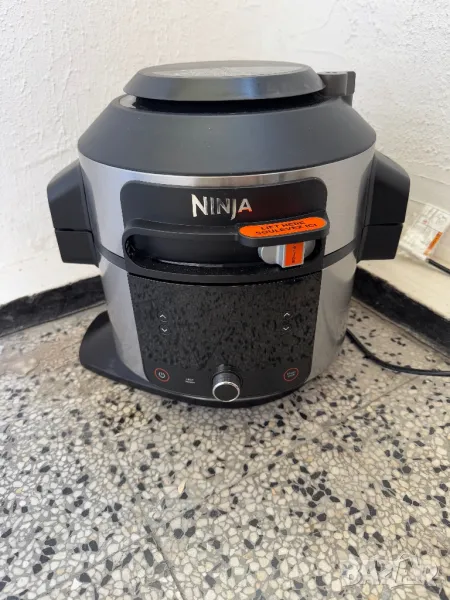 Мултикукър NINJA Foodi MAX 11 в 1 OL550EU, 1460W, 6л, 12 Програми, SmartLid Готвене Под Налягане!, снимка 1