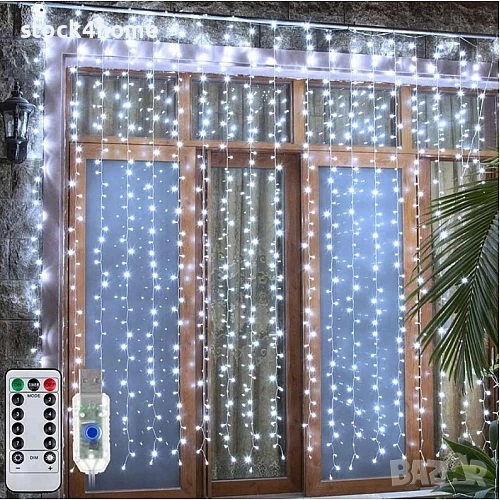 Магически светеща коледна завеса 3х3 метра с дистанционно управление, снимка 1