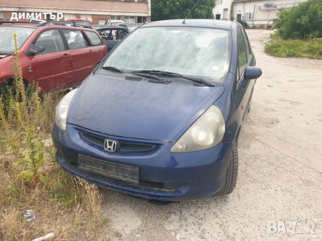 Honda jazz 1.2i на части, снимка 1 - Автомобили и джипове - 46502646