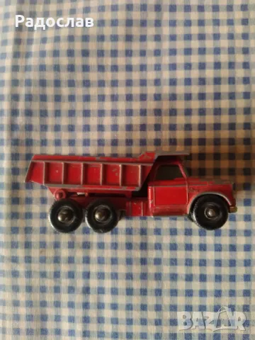 английска количка Matchbox Dumper Truck , снимка 1 - Колекции - 49568240