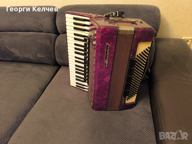 Акордеон Велтмайстер Стела 120