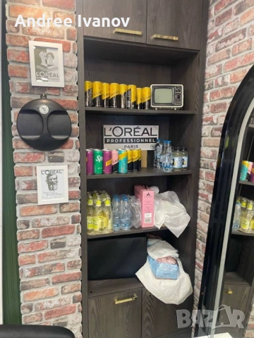 Дизайнерски шкафове / етажерки с LED осветление – чисто нови, снимка 2 - Шкафове - 53887071